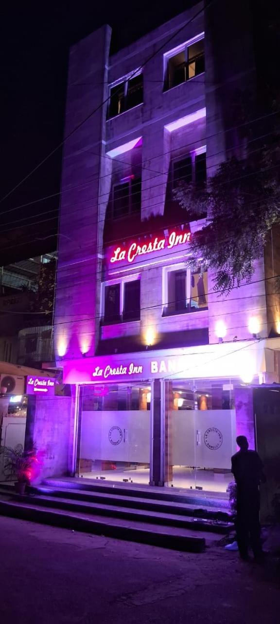 La Cresta Inn コルカタ エクステリア 写真
